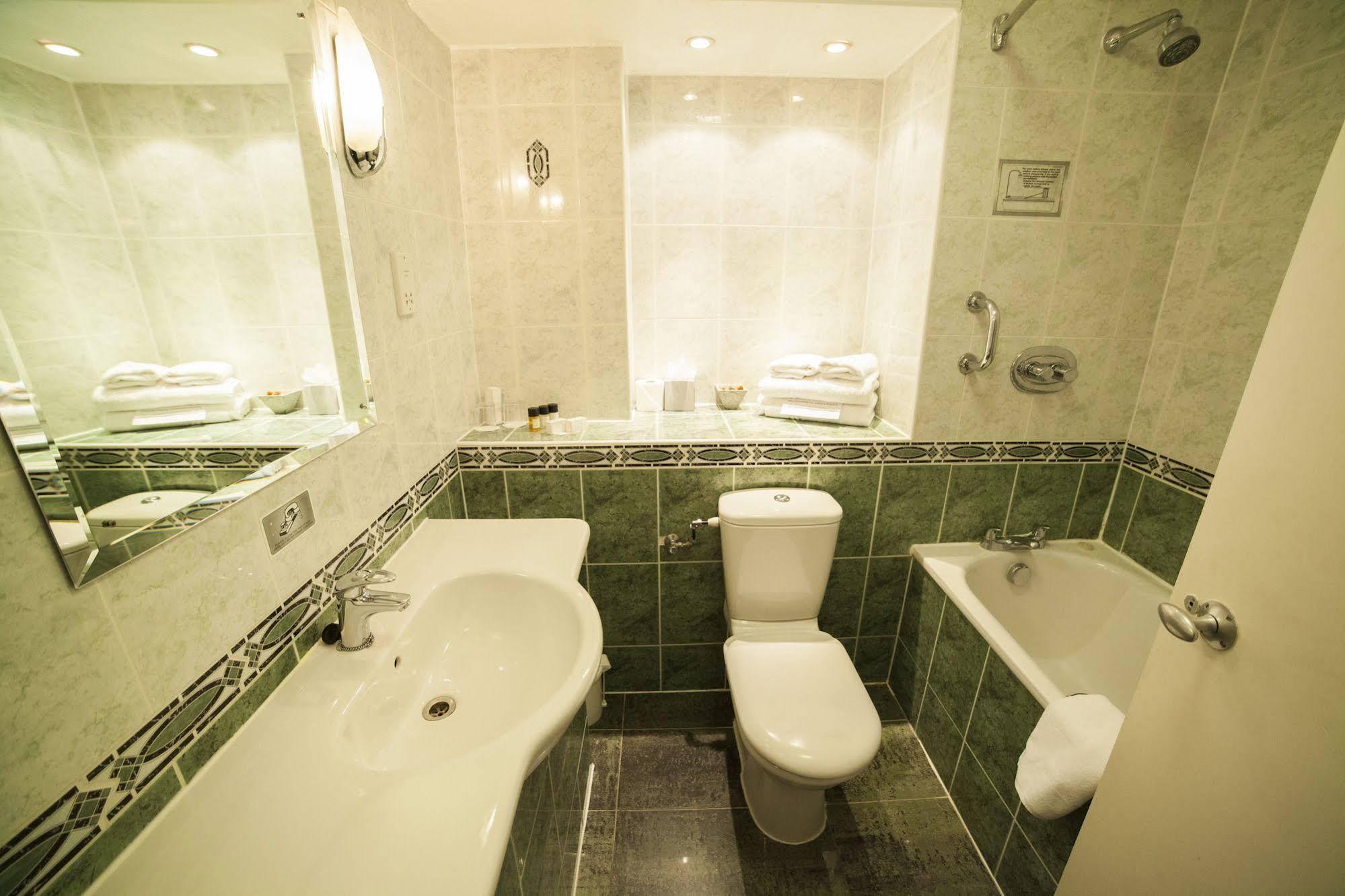 Treehouse Hotel London Kültér fotó