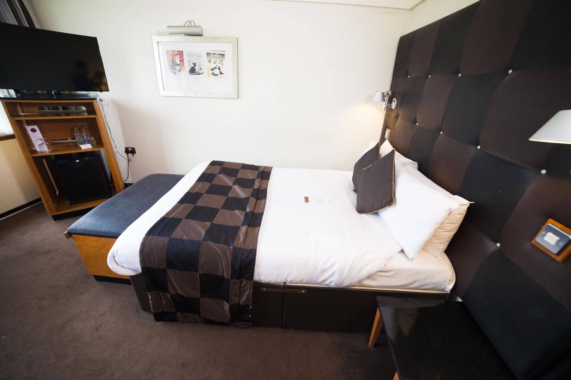 Treehouse Hotel London Kültér fotó