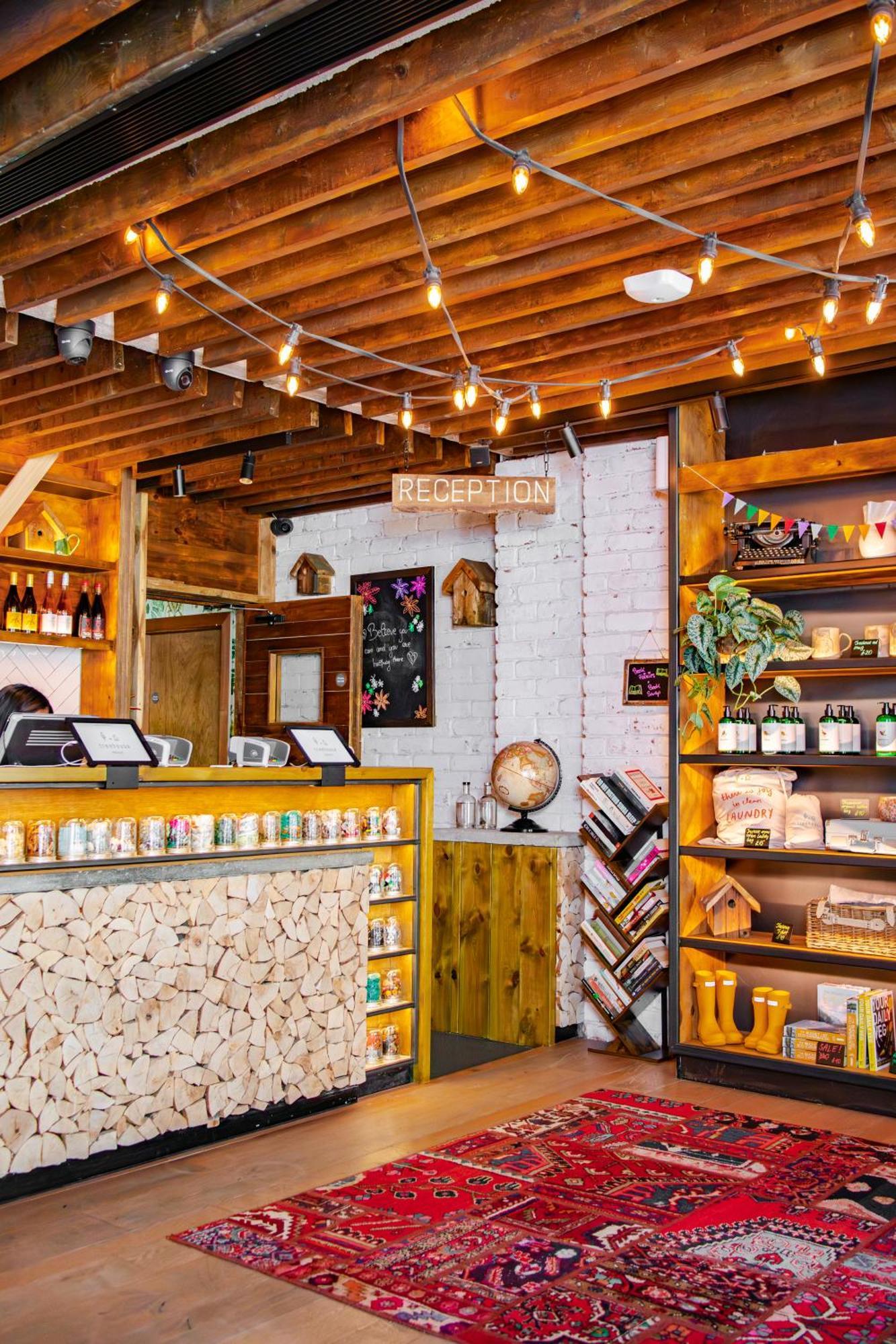 Treehouse Hotel London Kültér fotó
